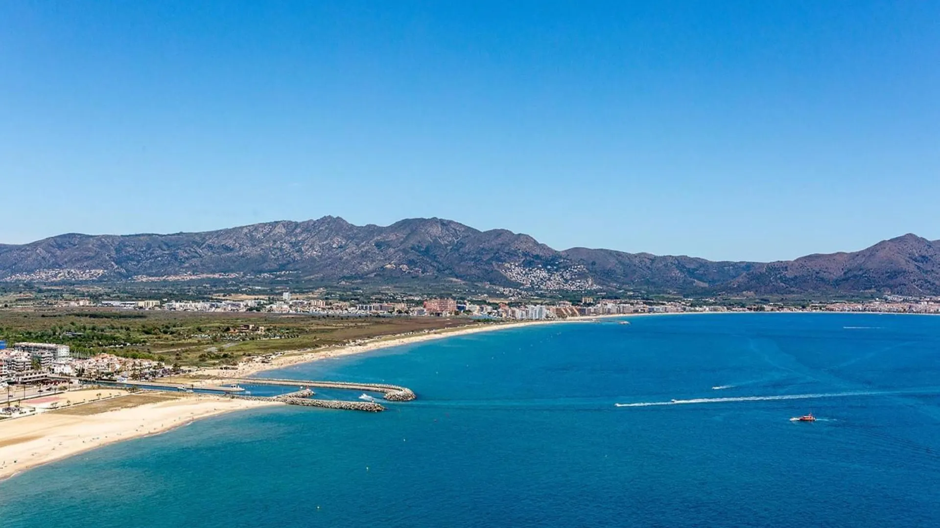 Apartment With Scenic View Empuriabrava